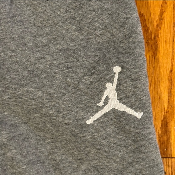 Jordan Gray and White Athletic Joggers Kids Size S - Picture 5 of 5